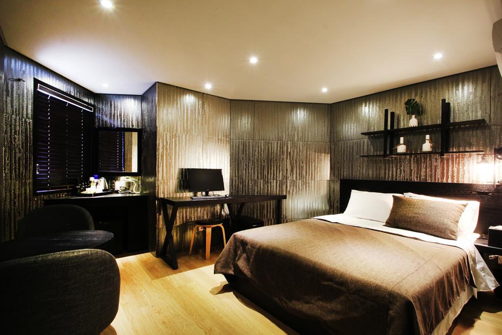 17Th Hotel Yeonje Esterno foto