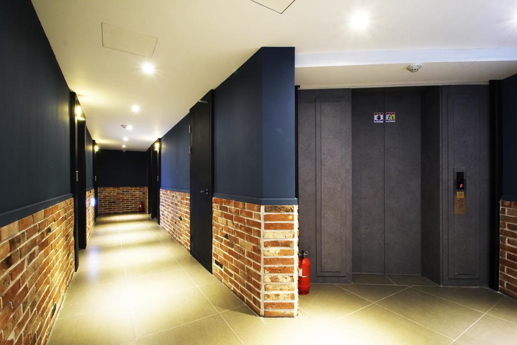 17Th Hotel Yeonje Esterno foto